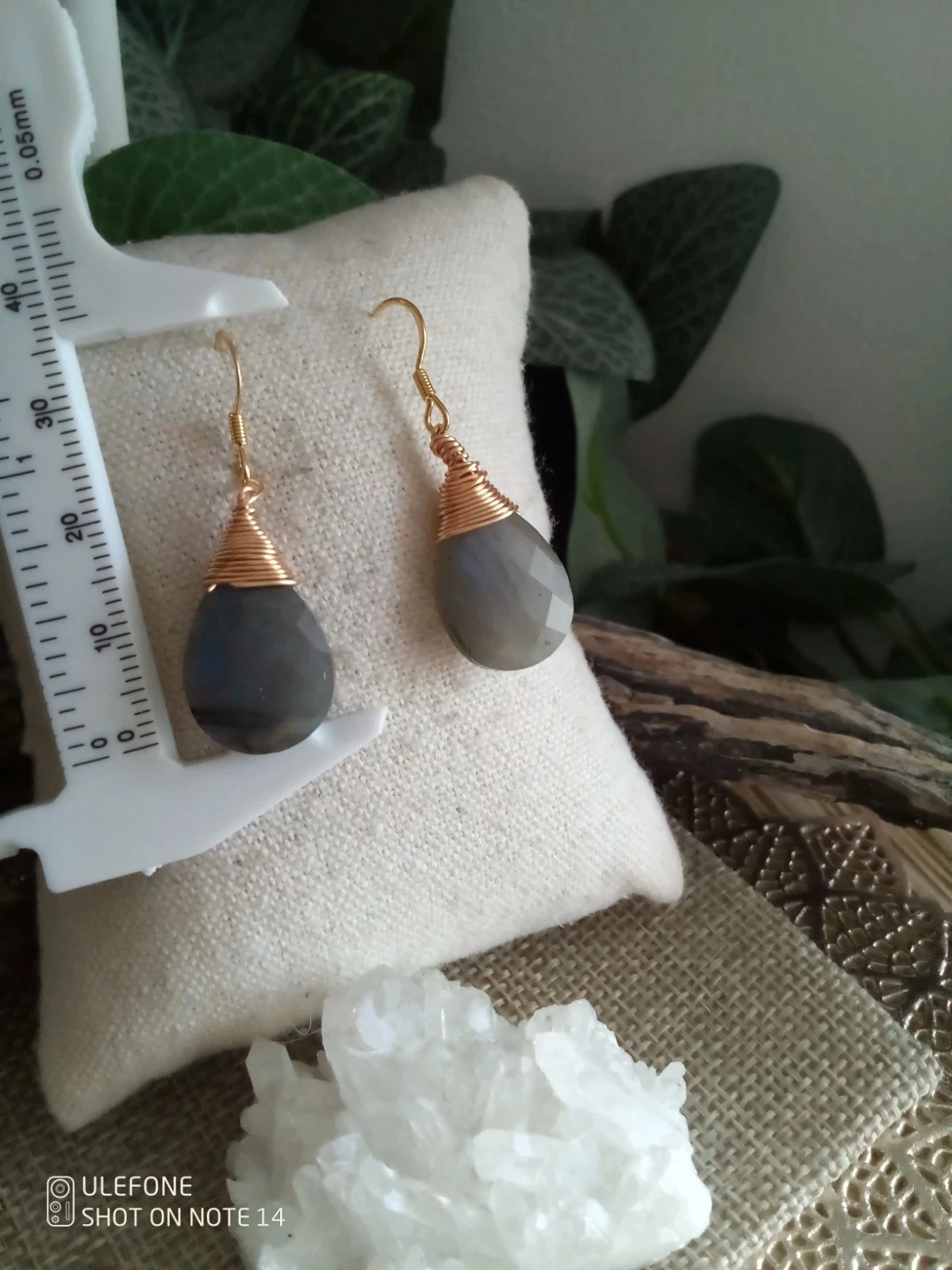Boucles d'oreilles pierres de Labradorite à flash bleu – photo 2